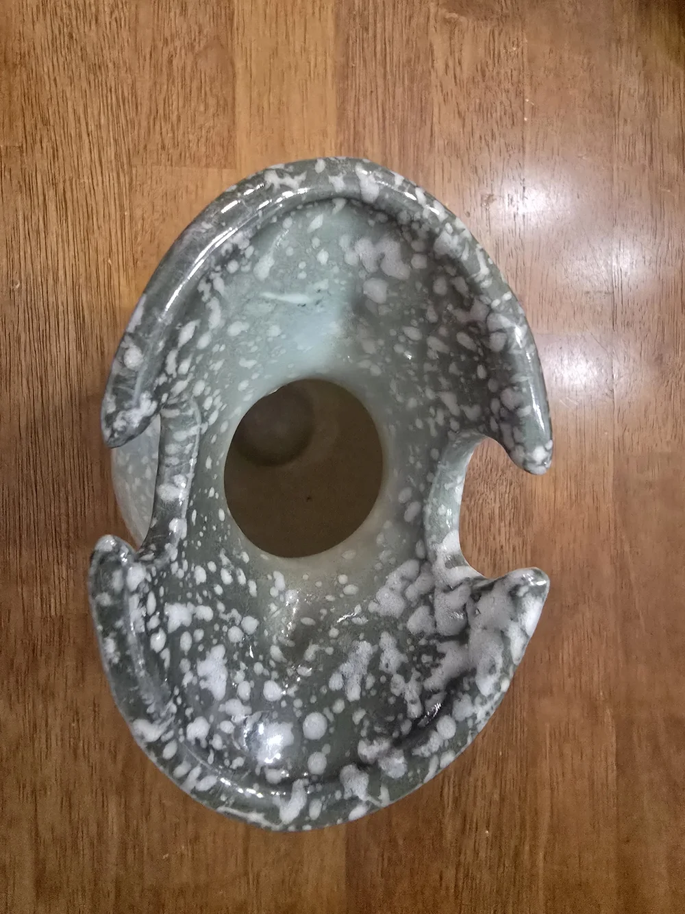Vintage Hull Pottery Wildflower W4 7
